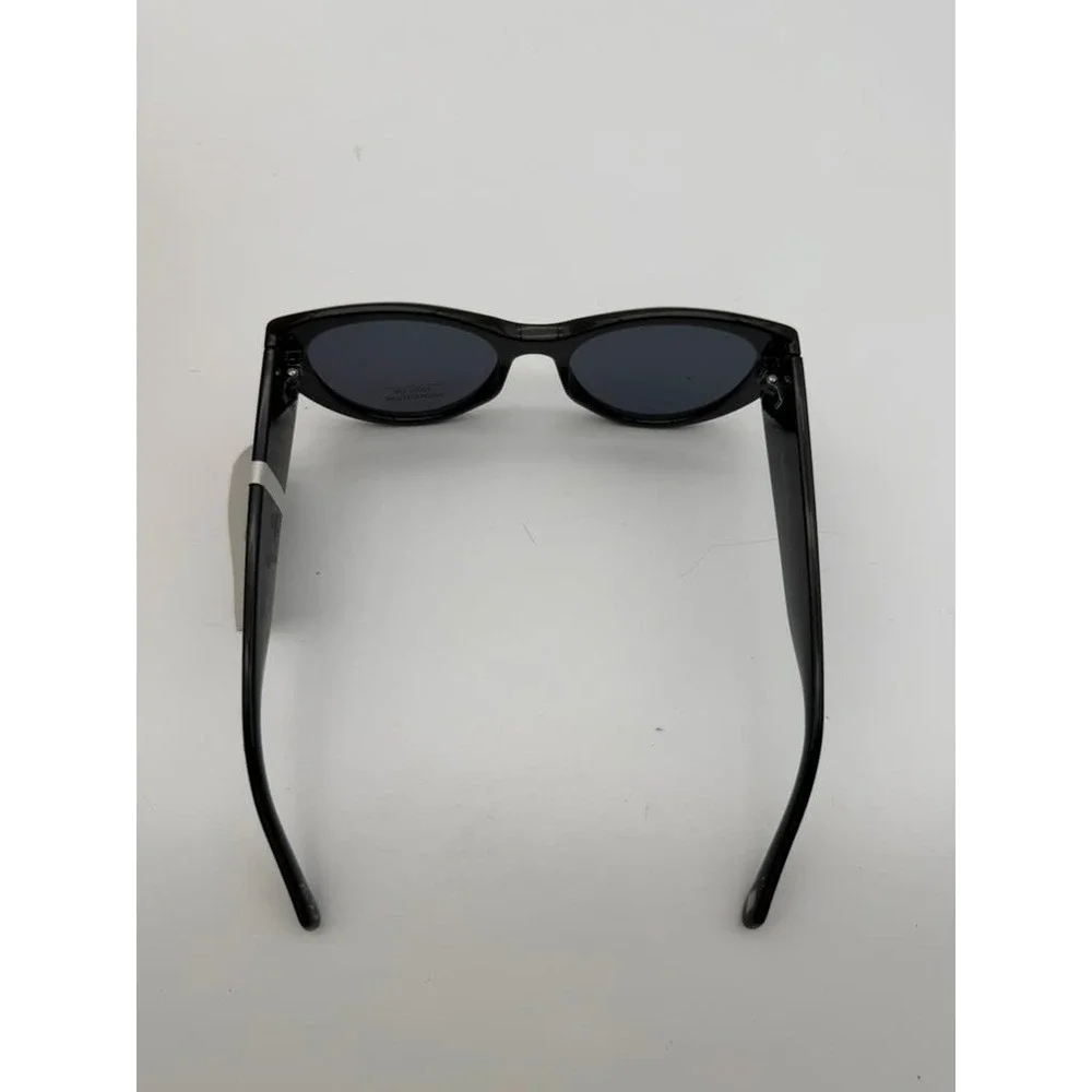 TRUE RELIGION‎ WOMEN'S OVERSIZED SUNGLASSES - NWT